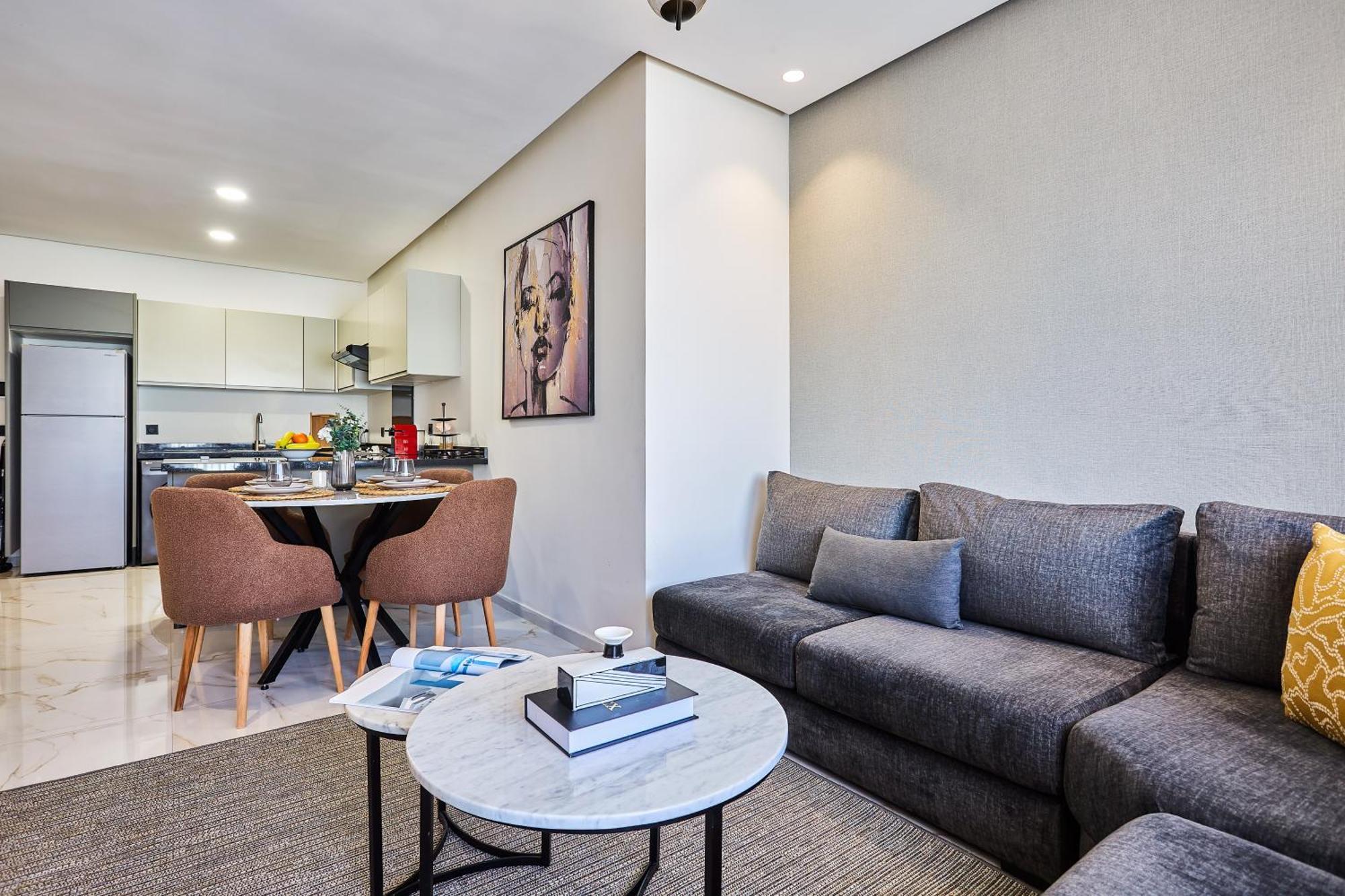 Apartmán Sleek And Modern 2-Bed Unit In Downtown Casa Casablanca Exteriér fotografie