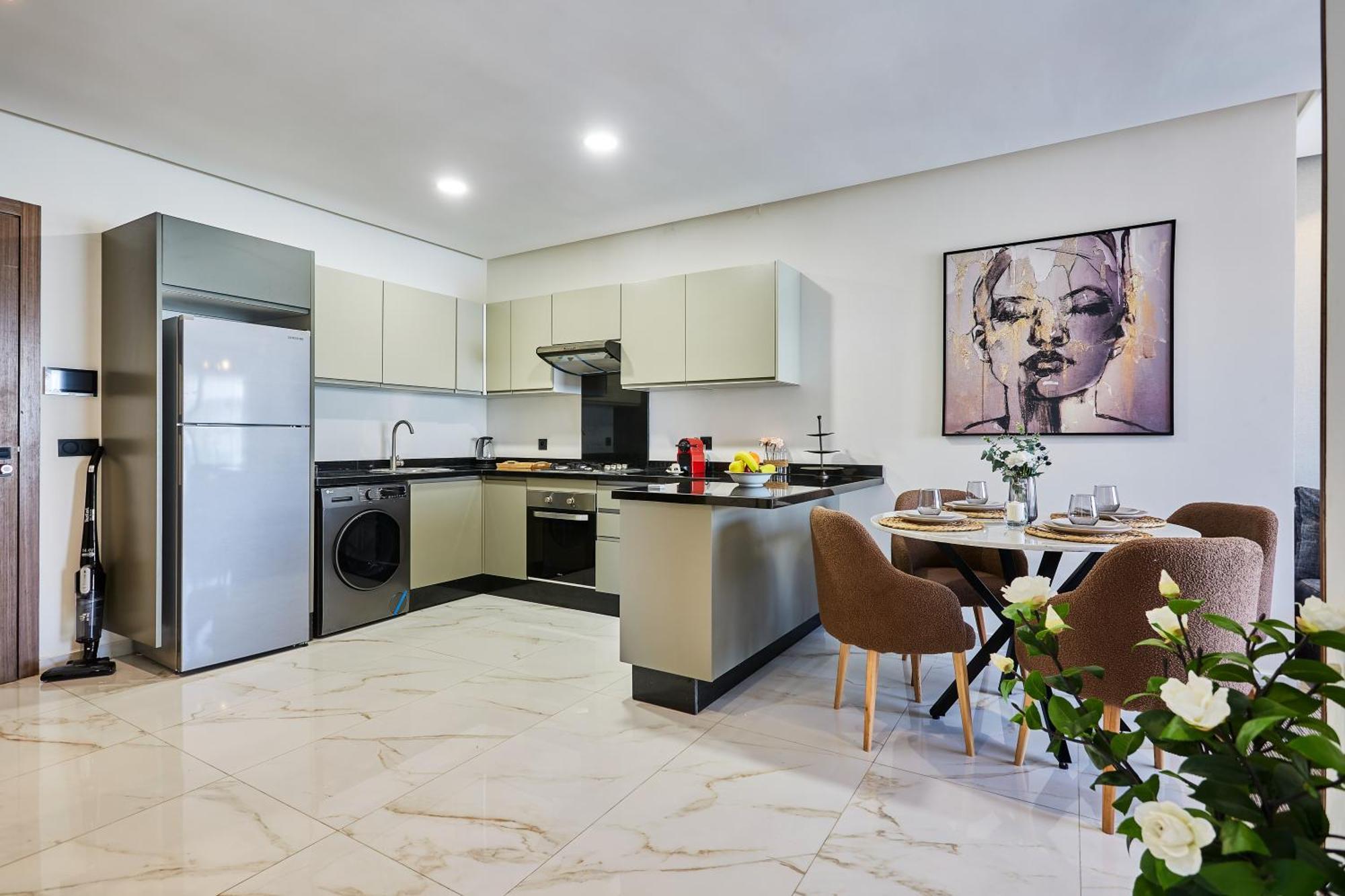 Apartmán Sleek And Modern 2-Bed Unit In Downtown Casa Casablanca Exteriér fotografie